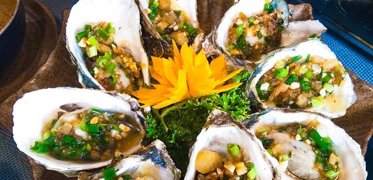 Ngon miệng với Cách làm hành phi nướng hàu món ăn thơm ngon từ biển đến đất liền