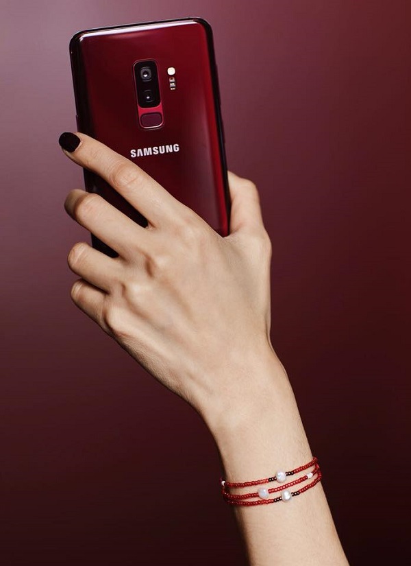 5 lý do vì sao nên mua Galaxy S9+ Vang Đỏ ngay và luôn