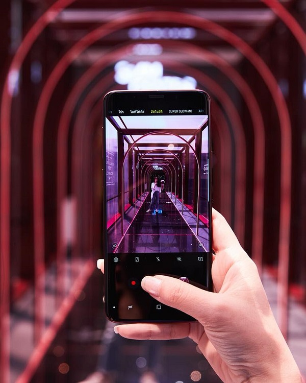 5 lý do vì sao nên mua Galaxy S9+ Vang Đỏ ngay và luôn