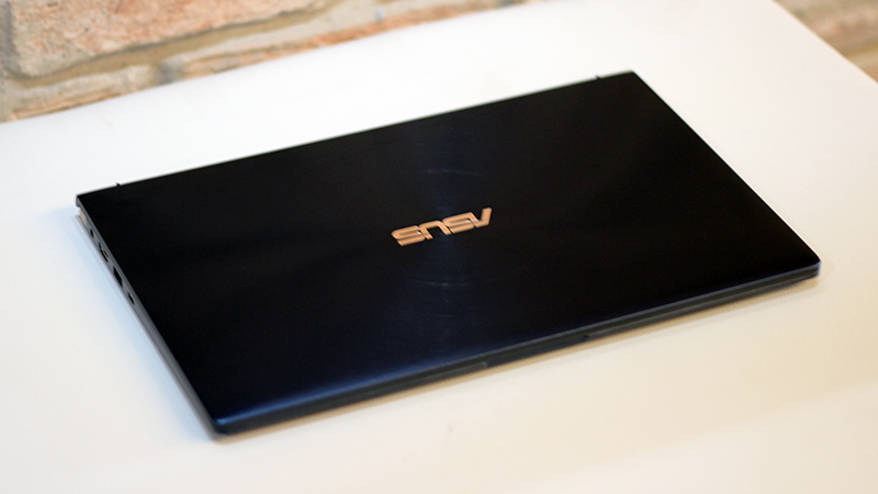 Đánh giá Asus Zenbook UX433