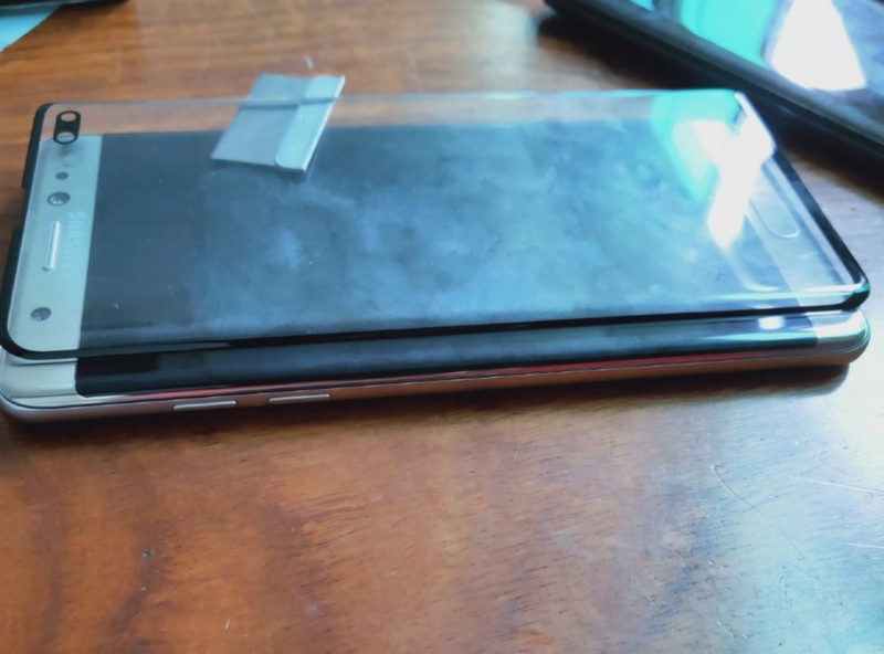 Hé lộ nhiều thông tin nóng hổi về siêu phẩm Galaxy S10 Hé lộ nhiều thông tin nóng hổi về siêu phẩm Galaxy S10