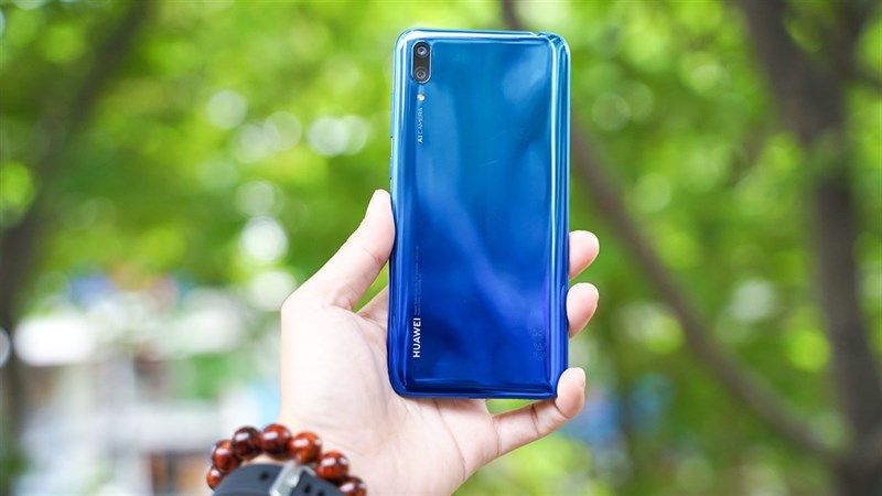 y7pro2019