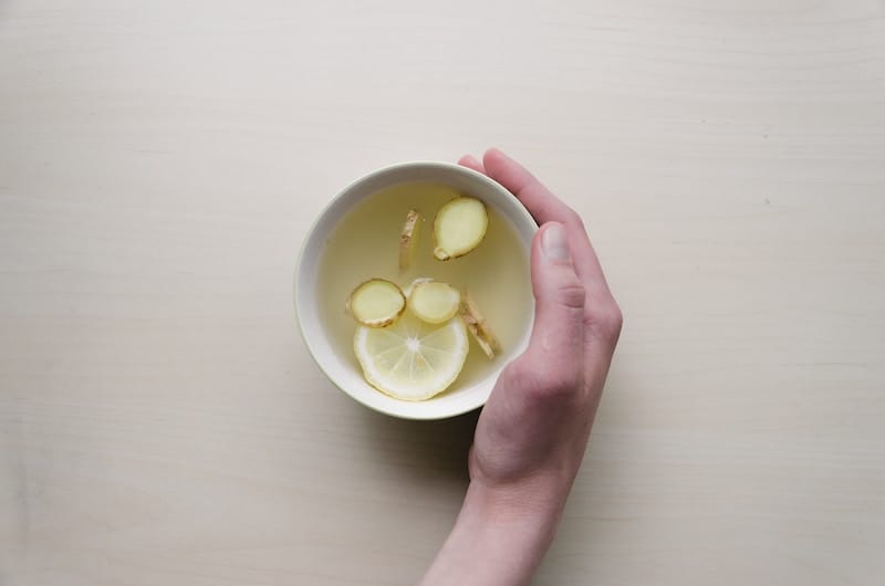 Tác dụng của nước gừng và 4 cách pha trà đẩy lùi bệnh tật