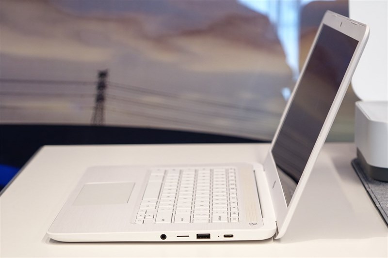 HP ra mắt hai mẫu Chromebook đầu tiên sử dụng bộ xử lý của AMD