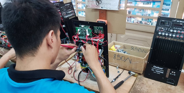 Sản xuất board mạch