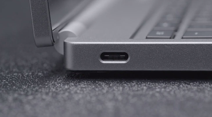 Ưu điểm của cổng USB Type-C trên Laptop - Kích thước nhỏ gọn và dễ sử dụng