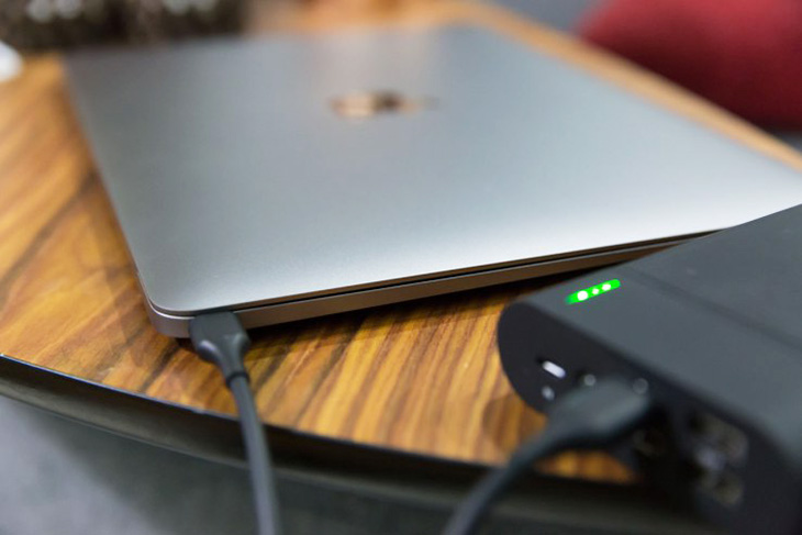 Ưu điểm của cổng USB Type-C trên Laptop - Chịu được mức năng lượng đầu vào lớn