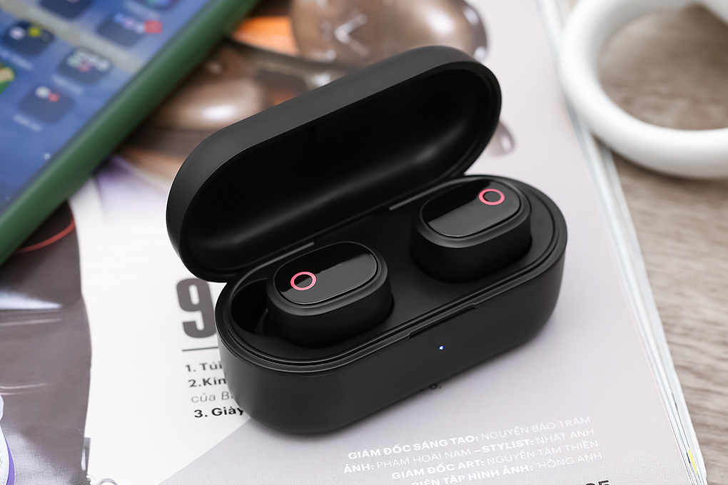 7 món đồ công nghệ không thể thiếu khi đi chơi Tết 2022 > Tai nghe Bluetooth True Wireless Mozard TS13