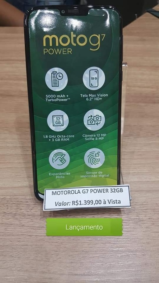 Moto G7 Power lộ ảnh thực tế, xác nhận cấu hình và giá bán