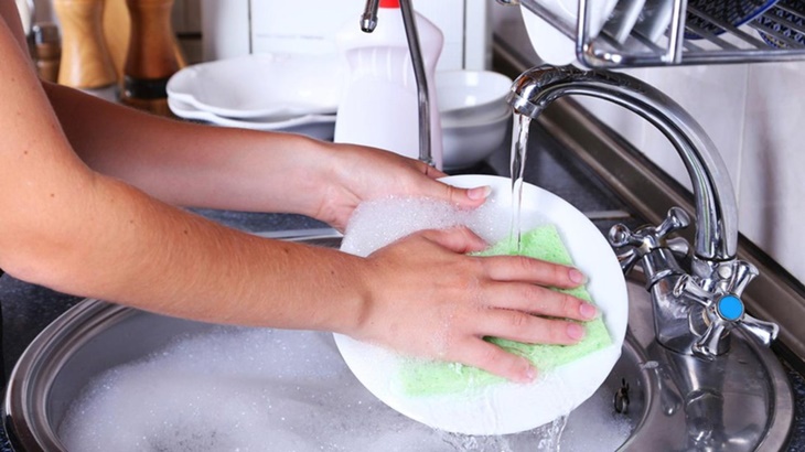 5 lý do bạn nên mua máy rửa chén bát ngay hôm nay