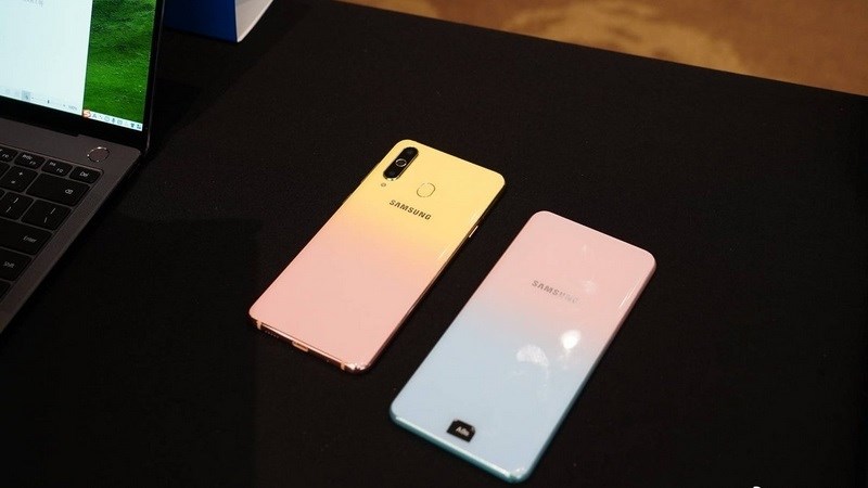 Galaxy A8s Galaxy A8s
