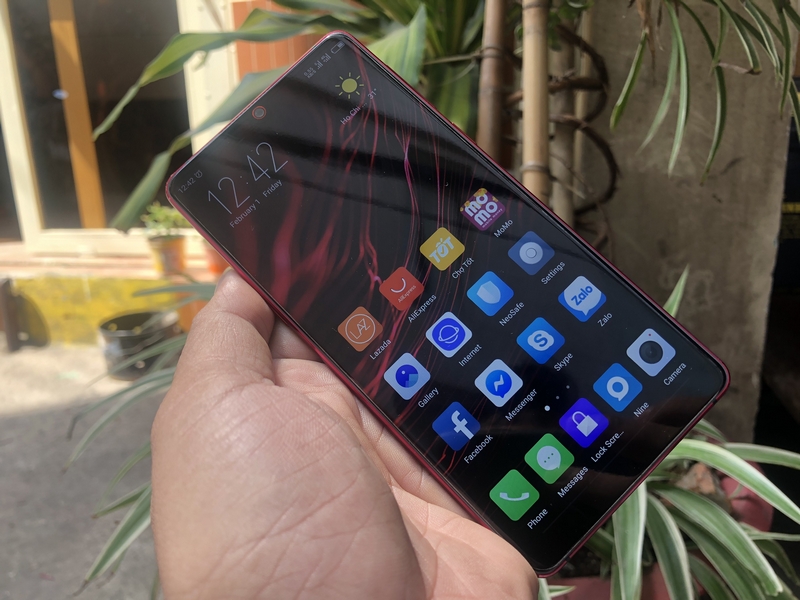 Nubia Z18