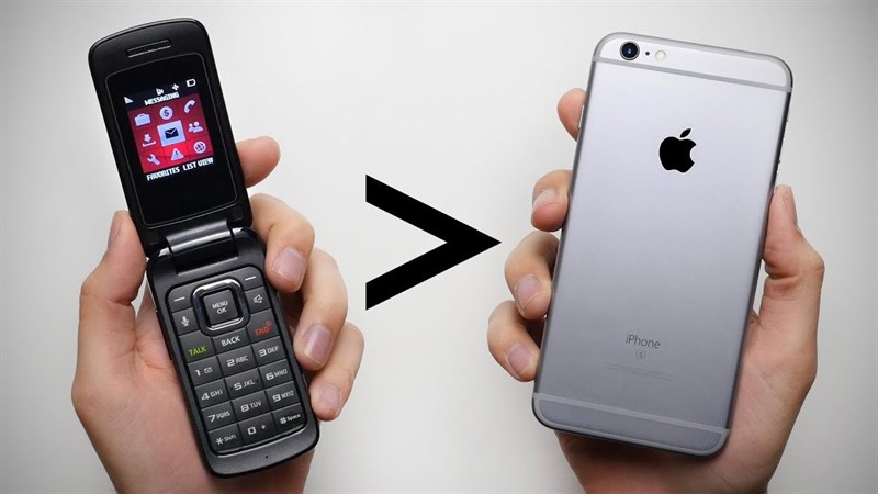 iphone-vs-dien-thoai-co-ban iphone-vs-dien-thoai-co-ban
