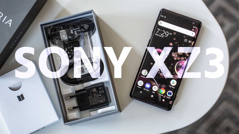 Lộ ảnh thực tế Xperia XZ4, nhưng có gì đó sai sai?