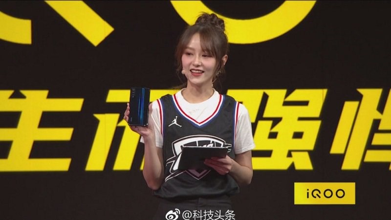 Smartphone thương hiệu phụ iQOO của Vivo xuất hiện trên truyền hình Smartphone thương hiệu phụ iQOO của Vivo xuất hiện trên truyền hình