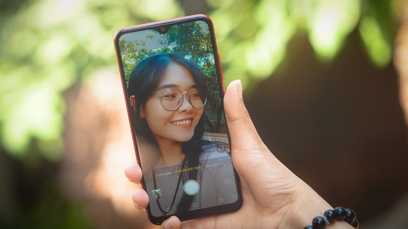 TOP 5 smartphone giá rẻ, chụp hình đẹp, đáng lựa chọn mua 5/2019