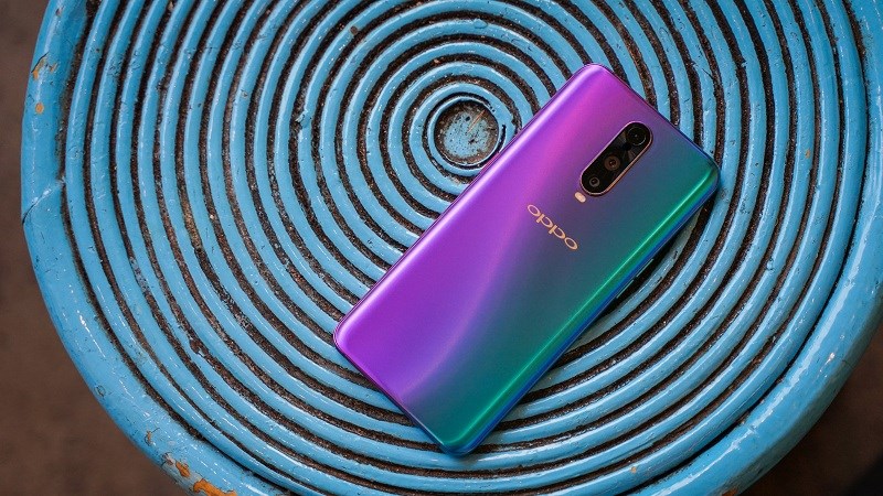 Phó chủ tịch OPPO xác nhận thông tin về điện thoại T1 là giả