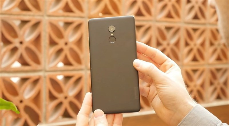 MWC 2019: Lenovo Tab V7 với màn hình 6.9 inch và hỗ trợ 4G kép