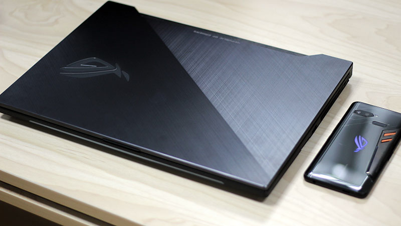 Trên tay nhanh ASUS ROG SCAR II phiên bản RTX 2060