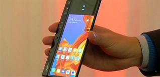 Smartphone màn hình gập “xâm chiếm” thị trường, đâu là thiết bị ấn tượng nhất?