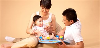 Cha mẹ có thể chơi những trò này cùng con thay vì cho trẻ xem Youtube