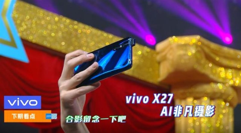 Vivo X27 với camera pop-up xuất hiện trên đài truyền hình Trung Quốc Vivo X27 với camera pop-up xuất hiện trên đài truyền hình Trung Quốc