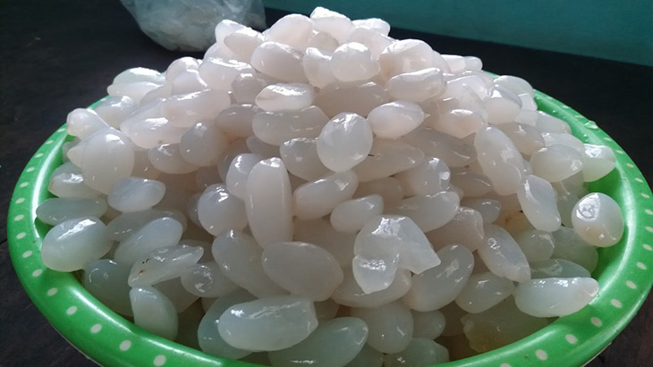 Bước 1 Sơ chế hạt đác Sữa chua hạt đác thơm