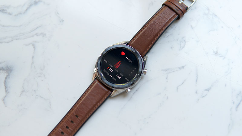Trên tay nhanh Huawei Watch GT
