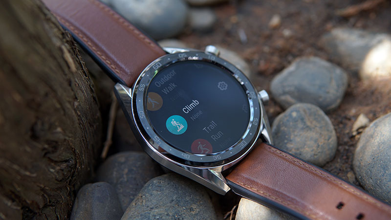 Trên tay nhanh Huawei Watch GT