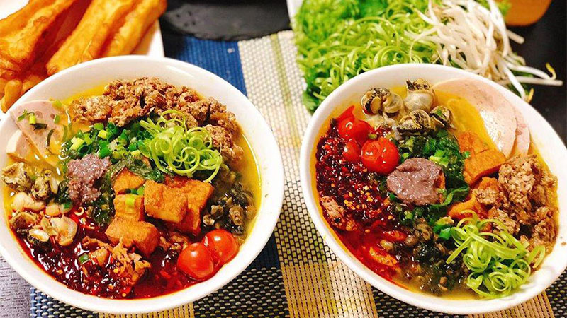 Bún riêu ốc