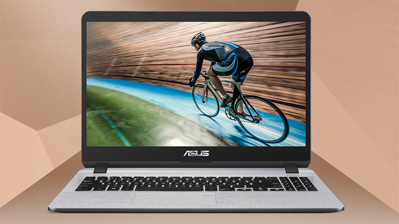 SSD 256 GB, RAM 4 GB: Vừa đủ để lưu trữ, tốc độ truy xuất nhanh chóng SSD 256 GB, RAM 4 GB: Vừa đủ để lưu trữ, tốc độ truy xuất nhanh chóng