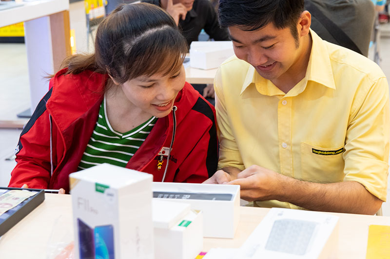 giao hàng oppo f11 pro giao hàng oppo f11 pro