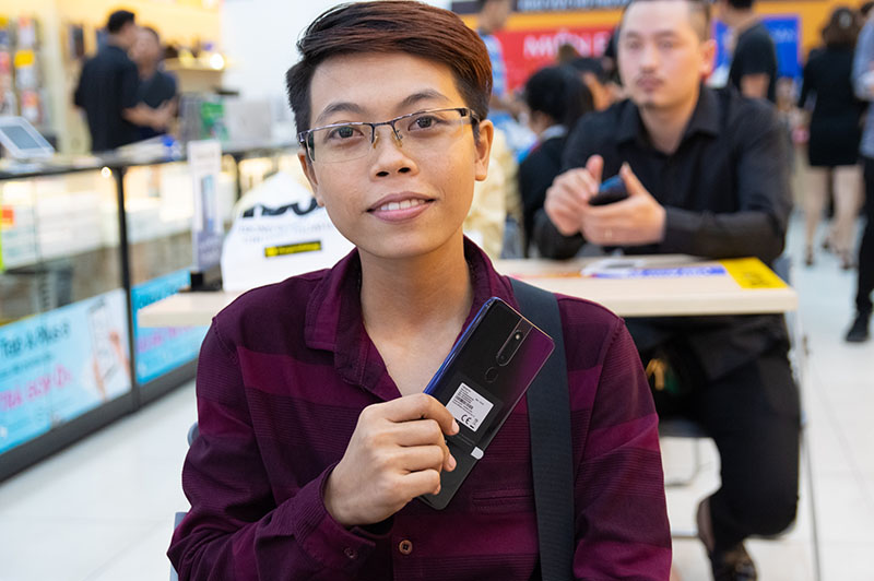 giao hàng oppo f11 pro giao hàng oppo f11 pro