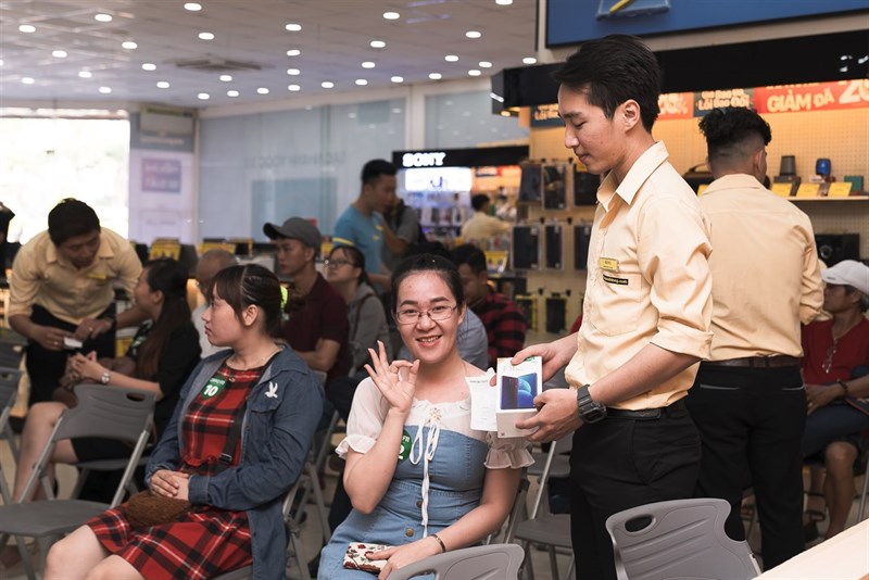 Kép phụ OPPO F11 chính thức lên kệ, chính thức phá vỡ kỷ lục đặt hàng của OPPO - ảnh 5 Kép phụ OPPO F11 chính thức lên kệ, chính thức phá vỡ kỷ lục đặt hàng của OPPO - ảnh 5