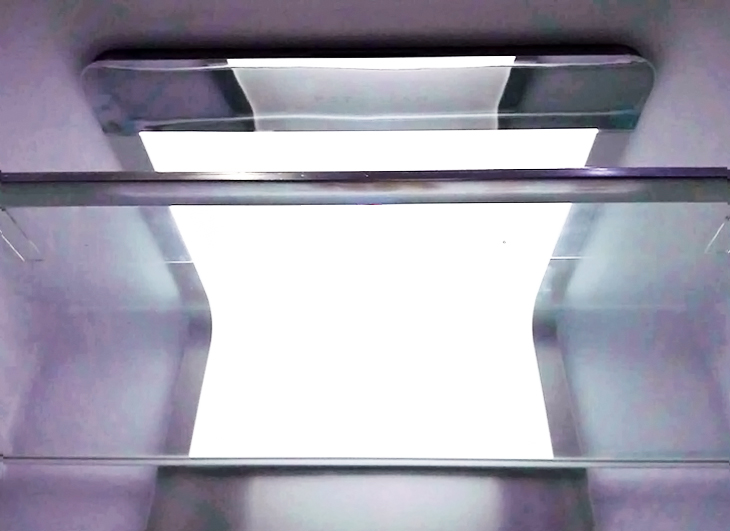 Thiết kế bên trong Đánh giá tổng quan tủ lạnh Toshiba Inverter 622 lít GR-RF646WE-PGV > Thiết kế bên trong