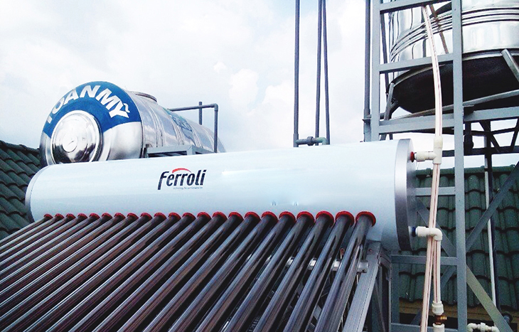 Máy nước nóng năng lượng mặt trời Ferroli của nước nào? Có tốt không? > Máy nước nóng năng lượng mặt trời Ferroli 