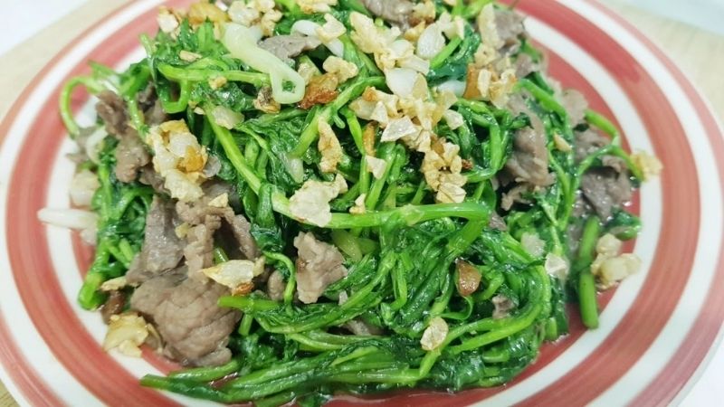 How to make stir-fried beef with bitter vegetables is simple, but very delicious