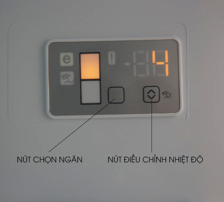 Bảng điều khiển - Tủ lạnh Beko Inverter 323 lít RCNT340I50VZX Đánh giá tổng quan Tủ lạnh Beko Inverter 323 lít RCNT340I50VZX > Bảng điều khiển - Tủ lạnh Beko Inverter 323 lít RCNT340I50VZX