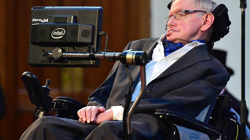Stephen William Hawking Stephen William Hawking