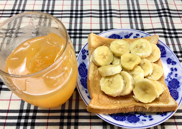 4 cách làm bữa ăn sáng từ trái cây ít calo, tốt cho sức khỏe > Bánh mì sandwich bơ và chuối