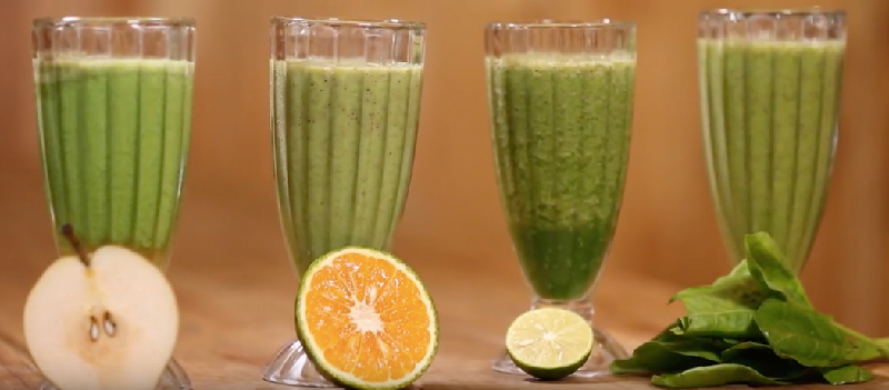 Bright eyes and beautiful skin with a very easy to drink spinach smoothie