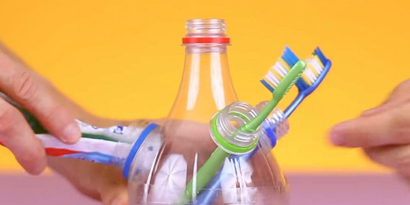 Tái sử dụng chai nhựa để uống nước, hiểm họa khôn lường