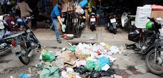 Chính thói quen này của người Việt làm tình trạng ngập nước nặng hơn