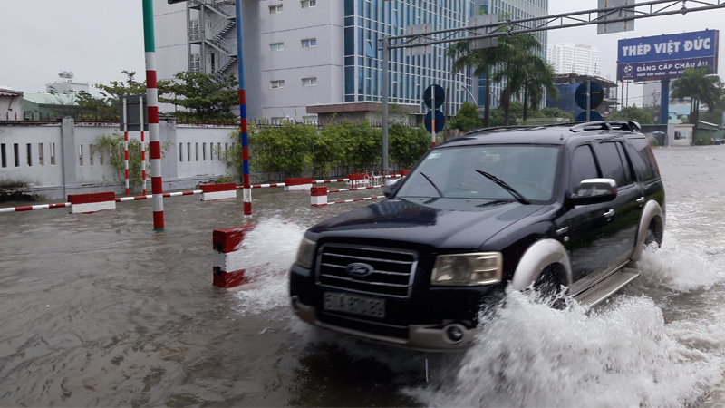 Những lưu ý khi tham gia giao thông mùa mưa để không gặp các tai nạn đáng tiếc