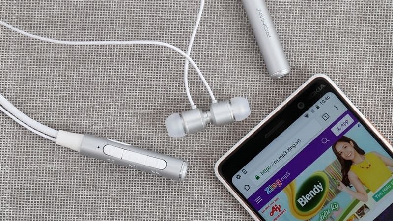 Tai nghe Bluetooth Rooman giảm sốc 40% Tai nghe Bluetooth Rooman giảm sốc 40%