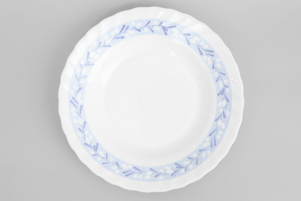 Thuỷ tinh trắng là gì? Thuỷ tinh trắng dùng cho chén đĩa là gì? Có gì nổi trội so với thuỷ tinh thường? > Thuỷ tinh trắng là gì?