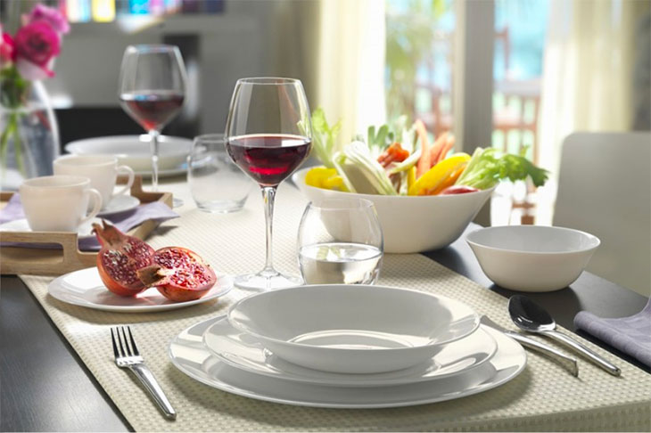 Thuỷ tinh trắng dùng cho chén đĩa là gì? Có gì nổi trội so với thuỷ tinh thường? Thuỷ tinh trắng dùng cho chén đĩa là gì? Có gì nổi trội so với thuỷ tinh thường? > Thuỷ tinh trắng dùng cho chén đĩa là gì? Có gì nổi trội so với thuỷ tinh thường?