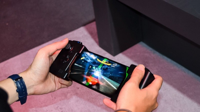 ASUS ROG Phone 2 với màn hình 120 Hz sẽ ra mắt vào ngày 23/7 ASUS ROG Phone 2 với màn hình 120 Hz sẽ ra mắt vào ngày 23/7