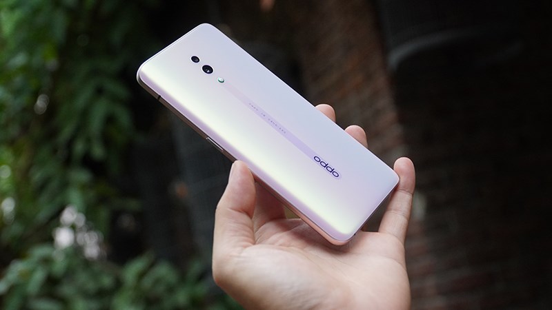 Đập hộp, trên tay OPPO Reno Hồng Ngọc Trai