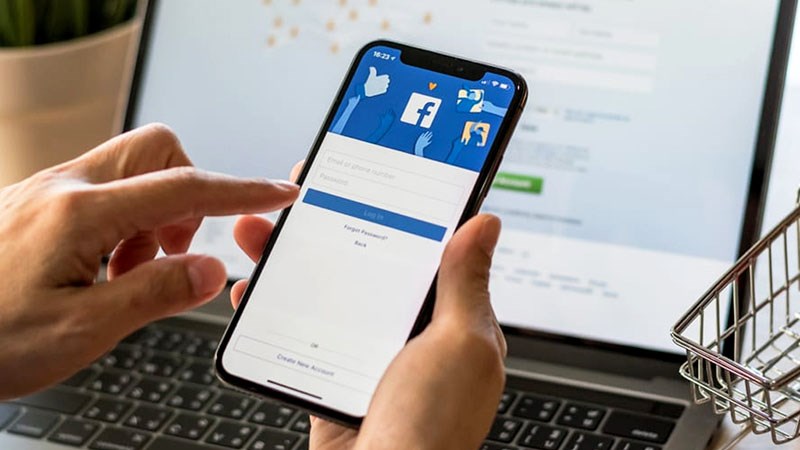 Facebook Facebook